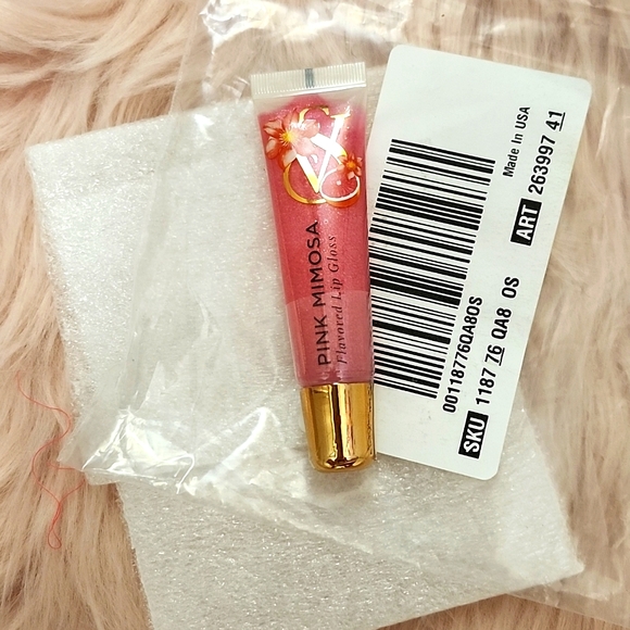 Brand New VICTORIA'S SECRET Flavored Lip Gloss - Picture 1 of 3